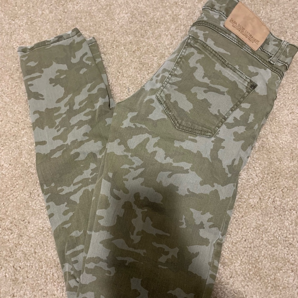 Zara camo cropped jeans